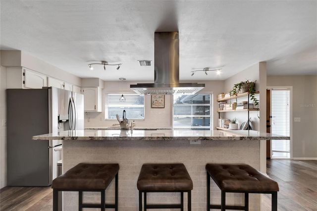 2138 TIMBER LANE, Clearwater, FL 33763