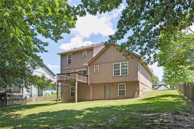 3304 N 103rd Court, Kansas City, KS 66109