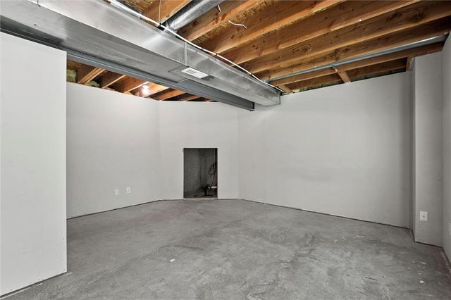 3304 N 103rd Court, Kansas City, KS 66109