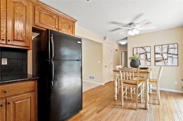 3304 N 103rd Court, Kansas City, KS 66109