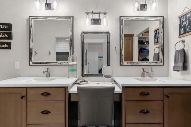 W5638 HOELZEL WAY, Appleton, WI 54915