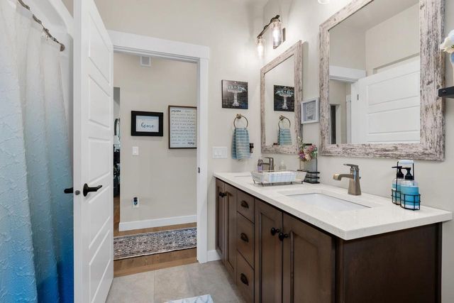 W5638 HOELZEL WAY, Appleton, WI 54915