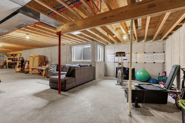W5638 HOELZEL WAY, Appleton, WI 54915