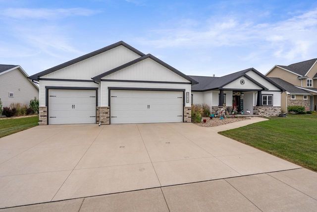 W5638 HOELZEL WAY, Appleton, WI 54915