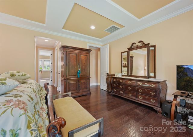 16402 Doves Canyon Lane, Charlotte, NC 28278