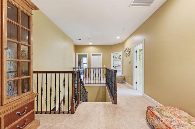 16402 Doves Canyon Lane, Charlotte, NC 28278