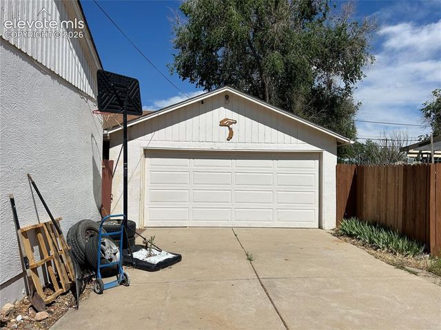 2312 Cortez Road, Pueblo, CO 81003