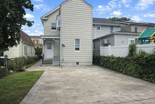 487 5th Avenue, Cedarhurst, NY 11516