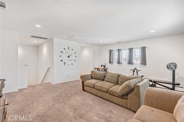 11999 Foster, Victorville, CA 92392