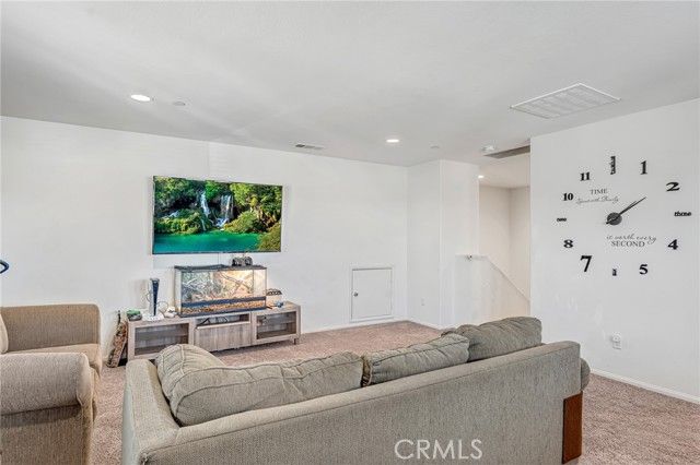 11999 Foster, Victorville, CA 92392