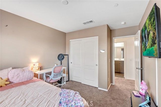 11999 Foster, Victorville, CA 92392