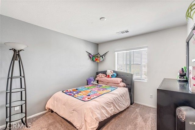 11999 Foster, Victorville, CA 92392