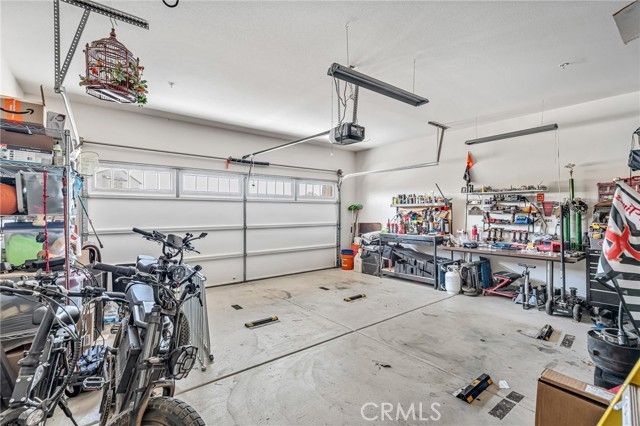 11999 Foster, Victorville, CA 92392