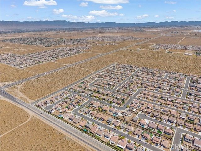 11999 Foster, Victorville, CA 92392