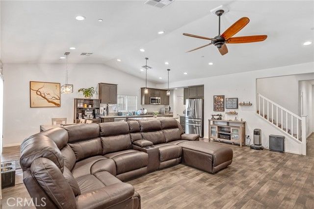 11999 Foster, Victorville, CA 92392