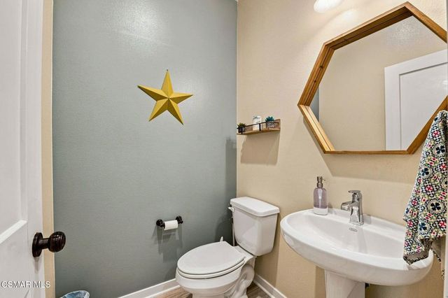 1909 Cottage Drive 3, Simi Valley, CA 93065