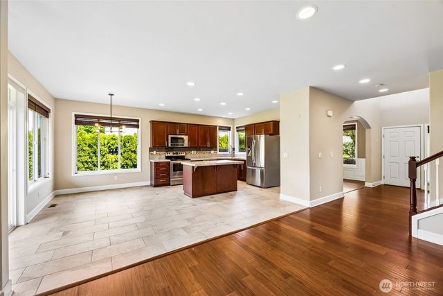 2918 146th Avenue E, Sumner, WA 98390