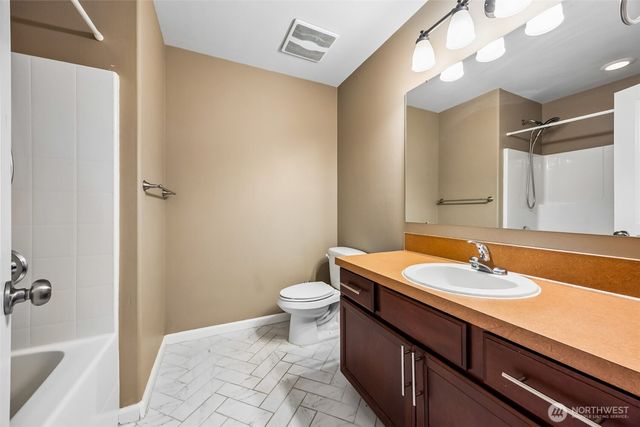 2918 146th Avenue E, Sumner, WA 98390