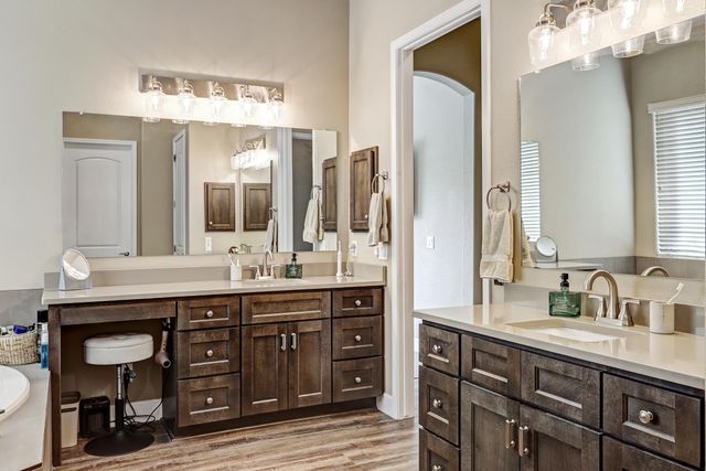 9224 Sugar Creek Lane NW, Albuquerque, NM 87120