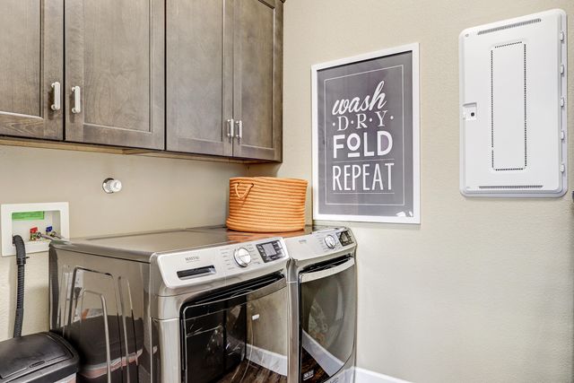 9224 Sugar Creek Lane NW, Albuquerque, NM 87120