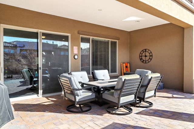 9224 Sugar Creek Lane NW, Albuquerque, NM 87120