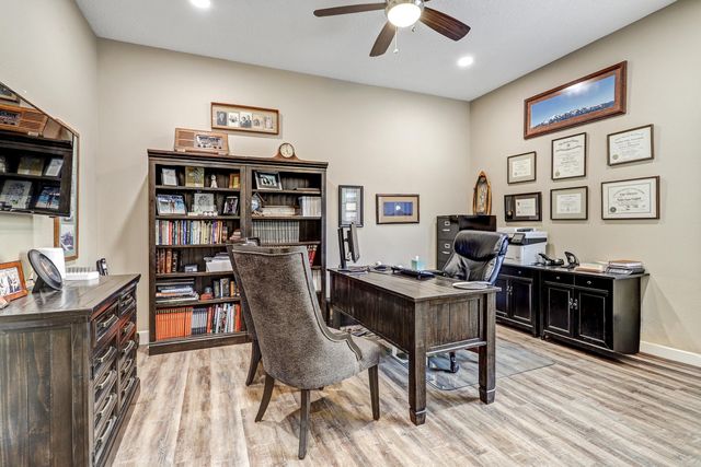 9224 Sugar Creek Lane NW, Albuquerque, NM 87120