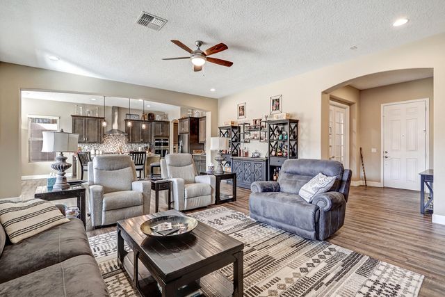 9224 Sugar Creek Lane NW, Albuquerque, NM 87120