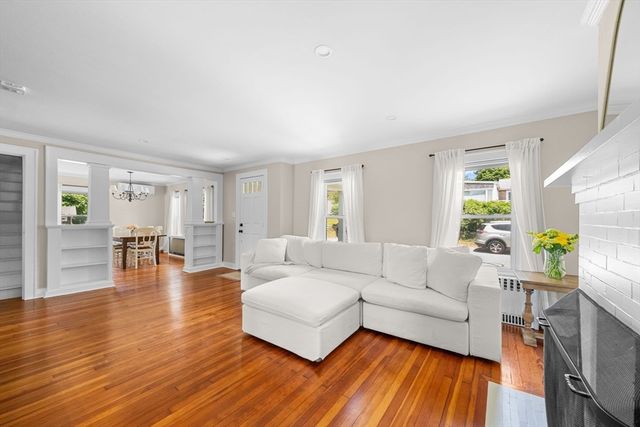 50 Wilson St, Dartmouth, MA 02748