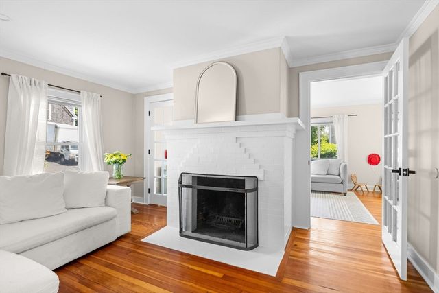 50 Wilson St, Dartmouth, MA 02748