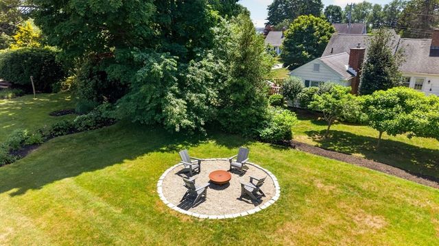 50 Wilson St, Dartmouth, MA 02748