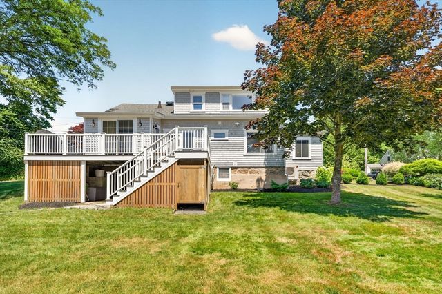 50 Wilson St, Dartmouth, MA 02748
