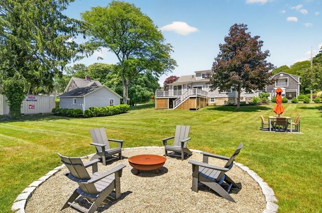 50 Wilson St, Dartmouth, MA 02748