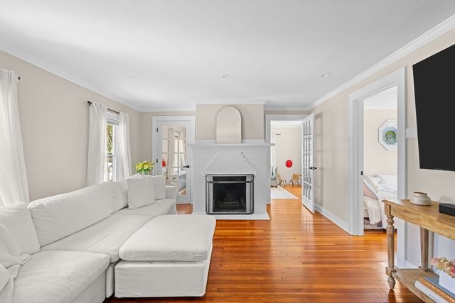 50 Wilson St, Dartmouth, MA 02748