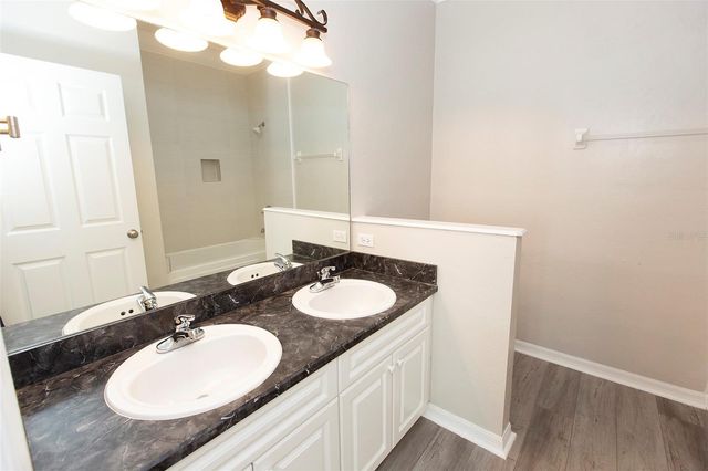 4712 NW 80TH ROAD, Gainesville, FL 32653