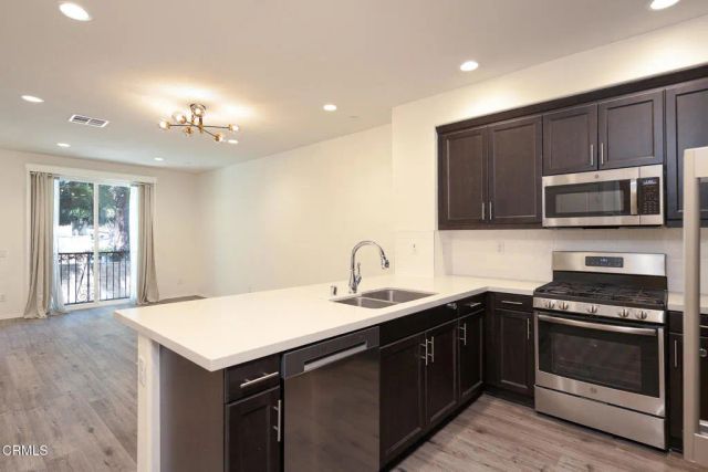 413 Castiano Street, Camarillo, CA 93012