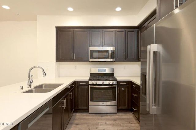 413 Castiano Street, Camarillo, CA 93012
