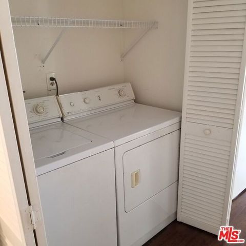 1200 S Shenandoah Street 303, Los Angeles, CA 90035