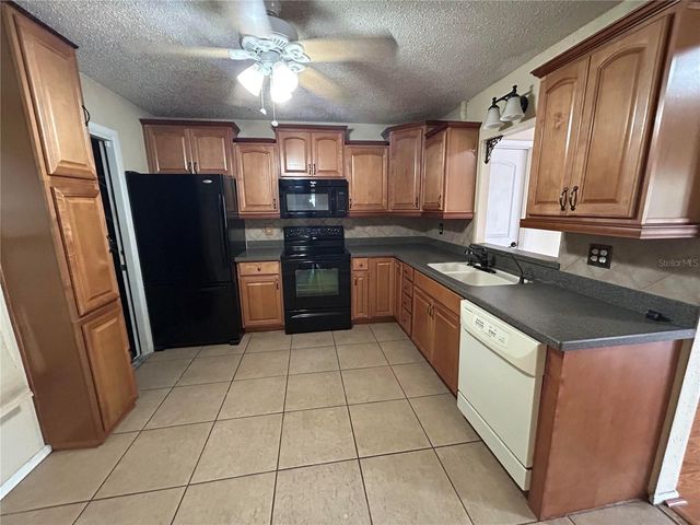 3710 31ST AVENUE W, Bradenton, FL 34205