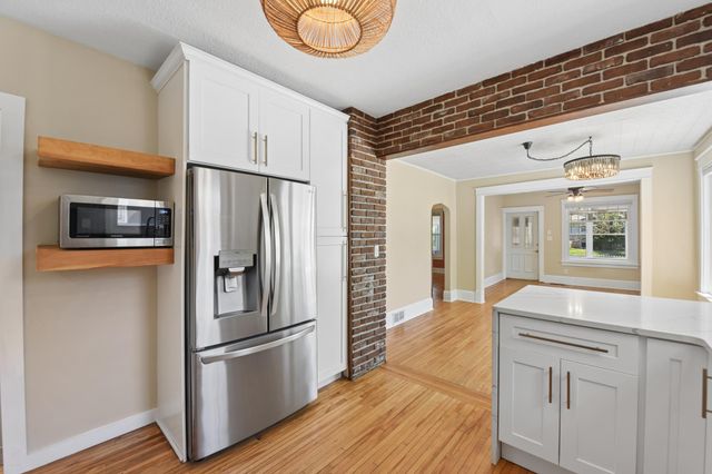4721 Bald Eagle Avenue, White Bear Lake, MN 55110