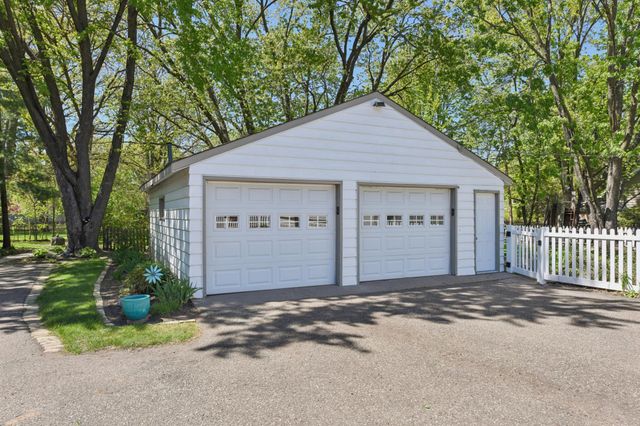 4721 Bald Eagle Avenue, White Bear Lake, MN 55110