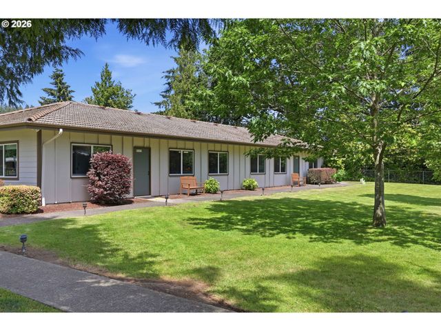 13640 Se HIGHWAY 212 54, Clackamas, OR 97015