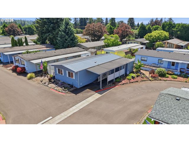 13640 Se HIGHWAY 212 54, Clackamas, OR 97015
