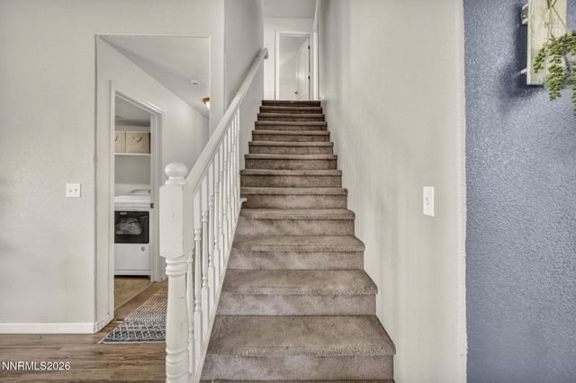17615 Baileyville Court, Reno, NV 89508