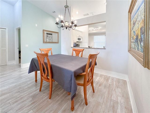 300 Horse Creek DR 503, Naples, FL 34110