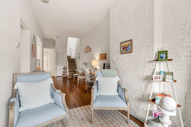 198 Saint Botolph St 9, Boston, MA 02115