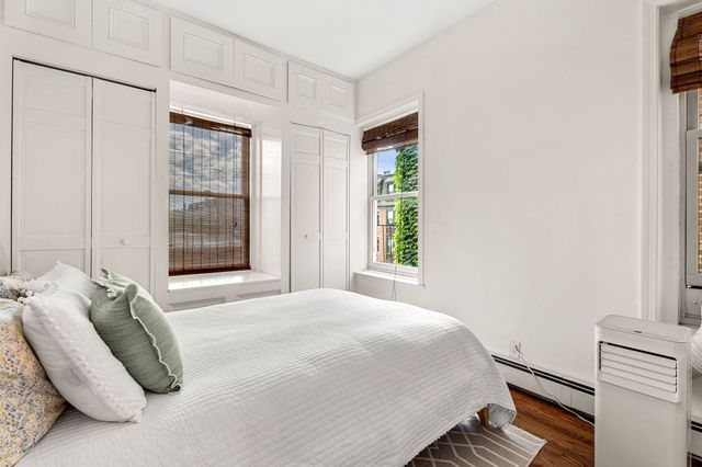 198 Saint Botolph St 9, Boston, MA 02115
