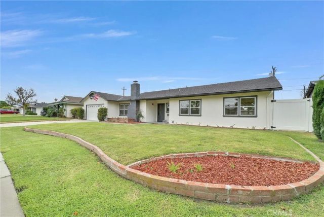 2726 E Diana, Anaheim, CA 92806