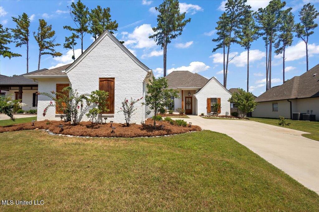 1310 Ballast Way, Brandon, MS 39047