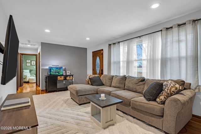 130 Pointville Road, Pemberton, NJ 08068