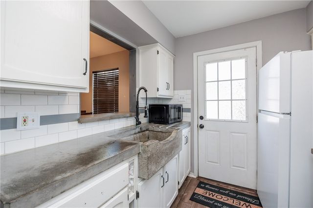 6702 Everhart T106, Corpus Christi, TX 78413